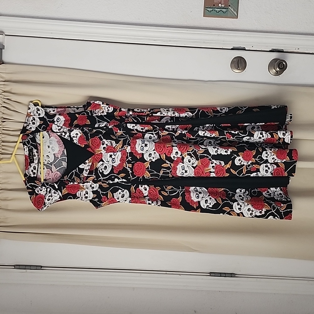 I Hot Dress